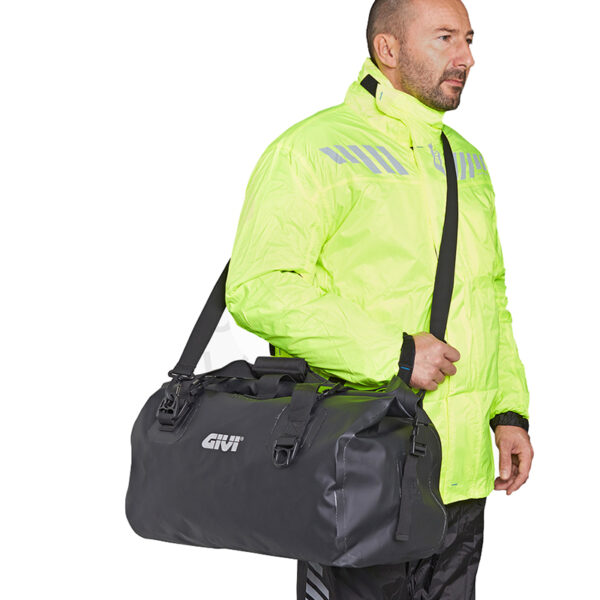 ΣΑΚΟΣ ΟΥΡΑΣ GIVI EA115BK 40L ΜΑΥΡΟΣ