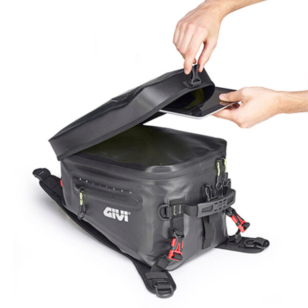 ΤΣΑΝΤΑ ΡΕΖΕΡΒΟΥΑΡ GIVI GRT715 20L CANYON