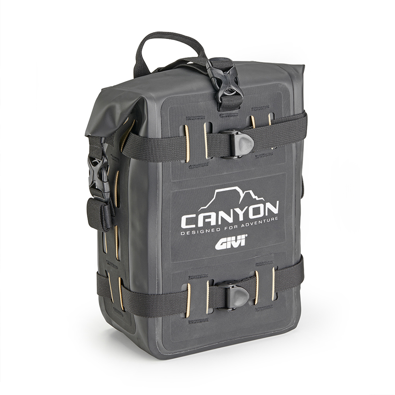 ΤΣΑΝΤΑ ΠΛΑΙΝΗ GIVI GRT722B 8 ΛΙΤΡΑ CANYON